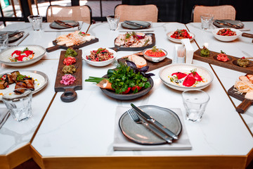 table setting for dinner