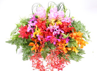 Obraz na płótnie Canvas Beautiful bouquet of bright flowers isolated on white