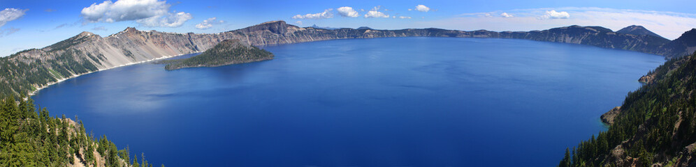 Crater Lake National park , Oregon 