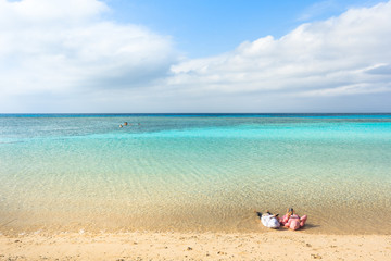 Fototapeta na wymiar 日本の最南端、沖縄県波照間島のニシ浜