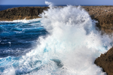 日本の最南端、沖縄県波照間島・最南端の地