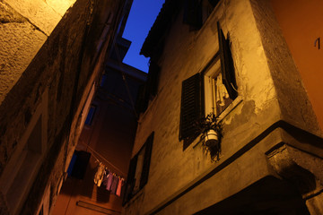 mediteranian alley at night