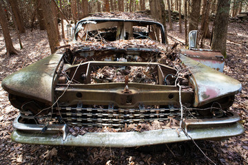 front view of abandoned truck