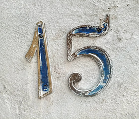 number 15 on blue