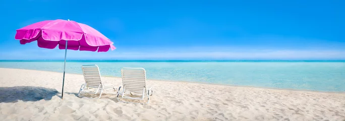 Crédence de cuisine en verre imprimé Bora Bora, Polynésie française Beach panorama with sun chair and parasol as background image