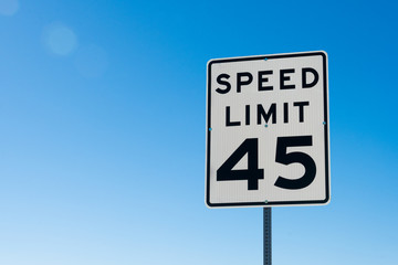 Fototapeta speed limit sign on blue sky obraz