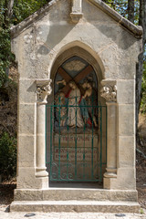 Fototapeta premium Statinon 8 Jesus meets the women of Jerusalem. Stations of the Crucifixion Way at the sanctuary of Rocamadour. France