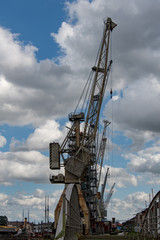 Fototapeta premium Schiffskräne