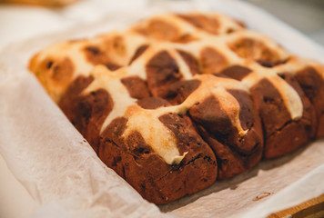 Pastel día de pascua, hot cross bun