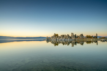 tufa in Mono lake