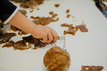 Geb&auml;ck aus Kinderh&auml;nden