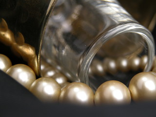 perla metal y cristal