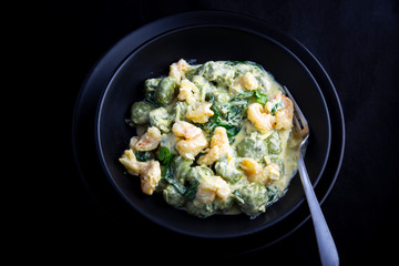 Creamy cheesy sauce spinach gnocchi with shrimp