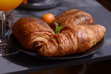 chocolatine-croissant