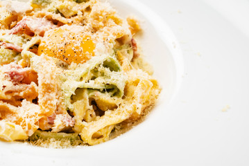 Pasta with bacon, egg and cheese