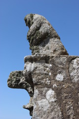 Chim&egrave;re sur le clocher de l'&eacute;glise Saint-Gu&eacute;nol&eacute; de Batz-sur-Mer