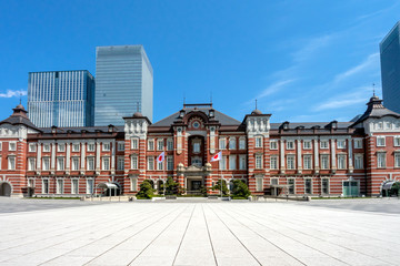ほぼ無人の東京駅