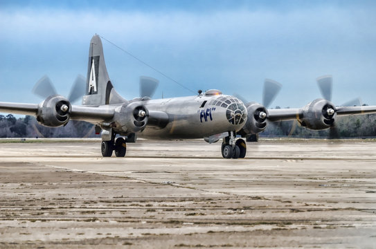 B-29 Super Fortress - Fifi