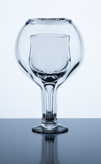The geometric construction of glassware