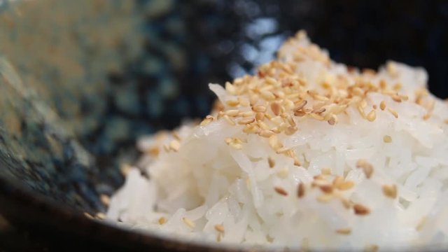 Rice on a rotating plate