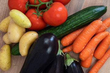 Assortments of fresh and raw vegetables