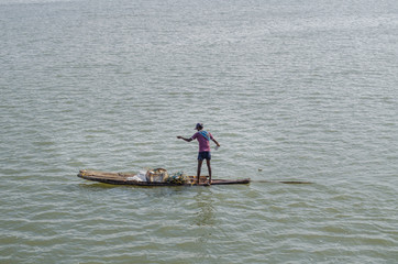Fototapeta na wymiar fishermen busy in Fishing on a river