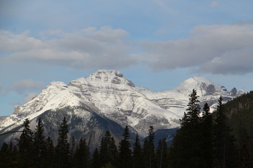Fototapeta na wymiar Autumns Snow On The Mountains Banff National Park, Alberta
