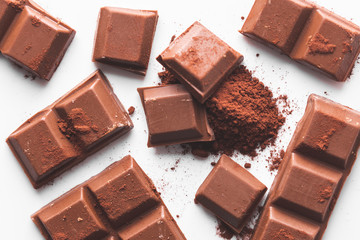 few ounces of chocolate on cocoa powder