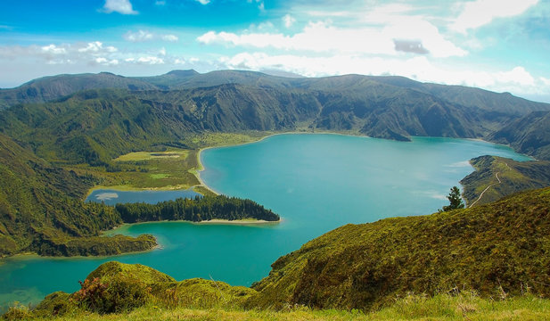 Beautiful view of Lake Fogo from the Barrosa viewpoint. Sao Miguel, Azores, Portugal, Europe © LourPhoto