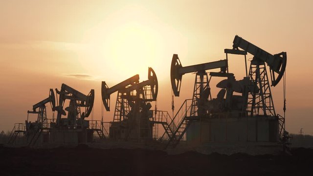 Technological oil and gas production. Production, transportation and processing of oil and gas. Production for the world's population.