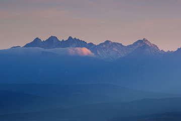 Fototapeta na wymiar morning in the Tatra mountains