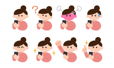 スマートフォンを操作する女性イラストセット（デフォルメカラー）