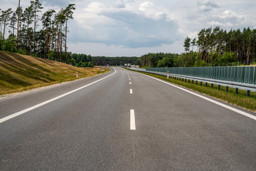Pusta droga - Autostrada A1 - Gdańsk - obrazy, fototapety, plakaty