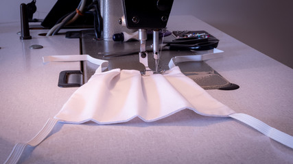 Fabrication de masques lavables pour la protection du visage contre virus, grippe, covid-19, allergie, épidémie et pandémie mondiale. 