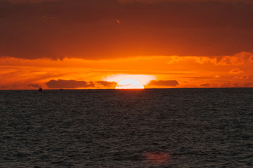 Coucher de soleil magnifique à Piriac sur Mer en Loire Atlantique en Bretagne splendides et chatoyantes couleur du crépuscule