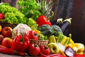 Composition with assorted organic vegetables and fruits