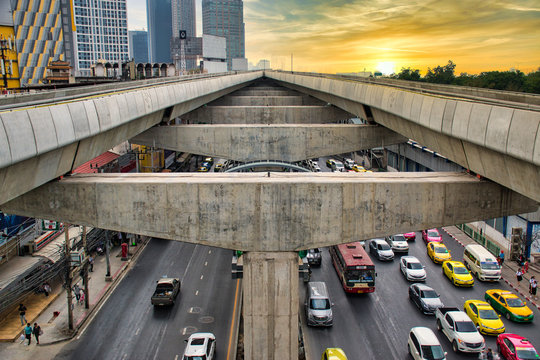 Traffic Under The Converging Tracks Of The BTS Skytrain From The Ratchayothin BTS Station On The Sukhumvit Line