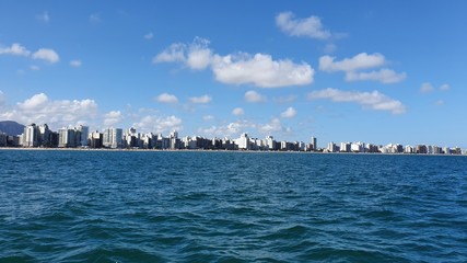 mar, praia, cidade, urbano, praia, natureza, céu azul, montanhas