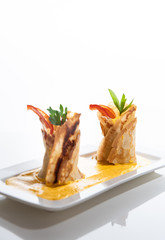 Crepas de Pollo en Salsa Huancaína Peruana