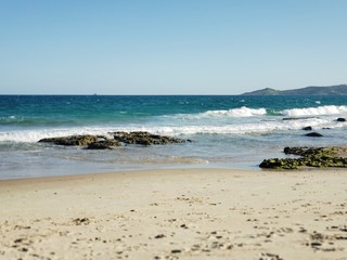 praia, areia, mar, férias, natureza, pedras, pegadas