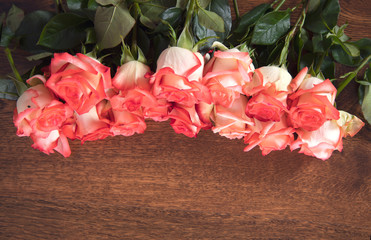 roses on the table