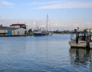 Fototapeta premium boats in the harbor