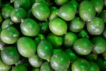 Green lemon provide Vitamin C