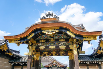 二条城 二の丸御殿唐門