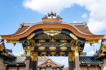 二条城 二の丸御殿唐門
