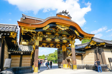 二条城 二の丸御殿唐門