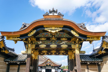 Naklejka premium 二条城 二の丸御殿唐門