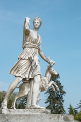Fototapeta na wymiar The statue in powerscourt estate