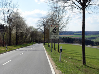 Blick über das obere Ahrtal bei Ahrdorf