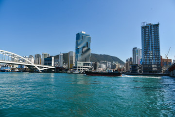 Obraz premium Busan city, South Korea - OCT 31, 2019: Busandaegyo Bridge to Yeongdo island.